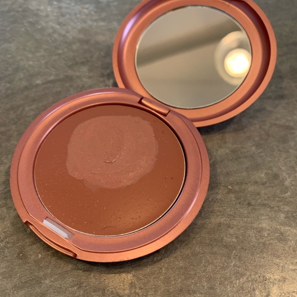 Stila dual lip and cheek color - lightly used - Picture 2 of 3